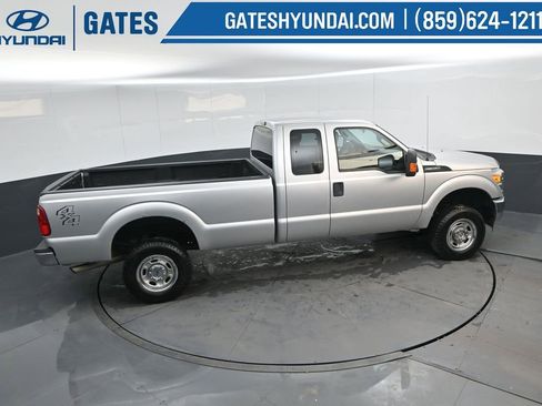 Used 2016 Ford F250 XL w/ Power Equipment Group image 43