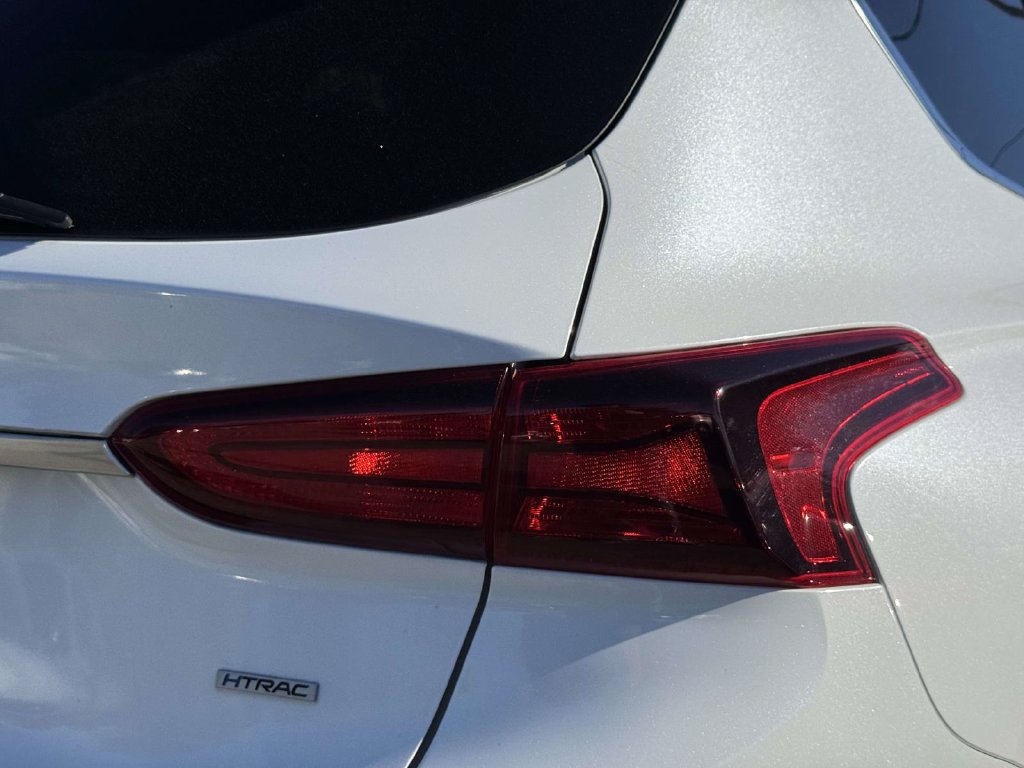 Used 2020 Hyundai Santa Fe SEL w/ Convenience Package AWD/4WD image 10