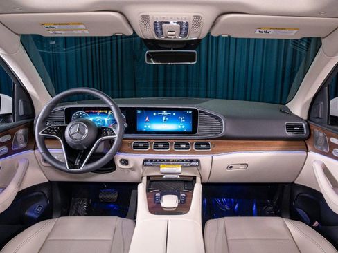 New 2026 Mercedes-Benz GLE 450 4MATIC image 13