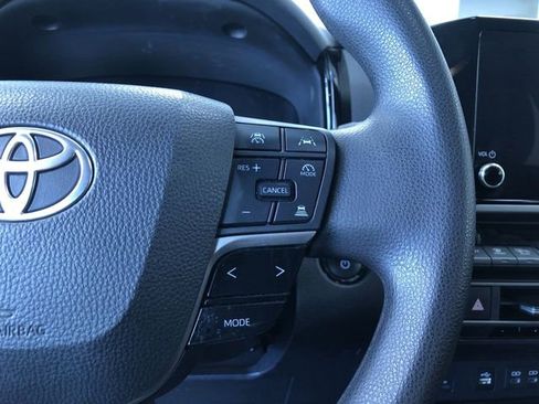 Certified 2025 Toyota Camry LE image 27