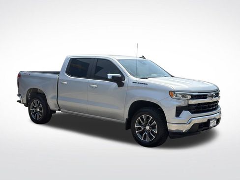 Certified 2022 Chevrolet Silverado 1500 LT AWD/4WD image 8
