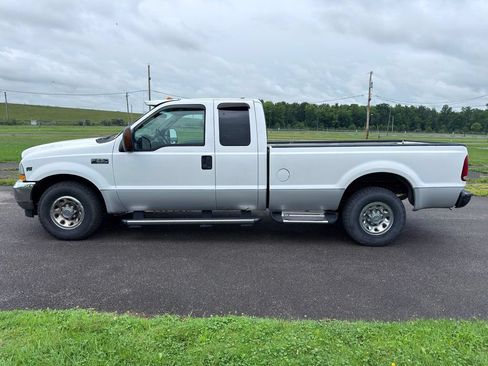 Used 2004 Ford F250 2WD SuperCab Super Duty image 12
