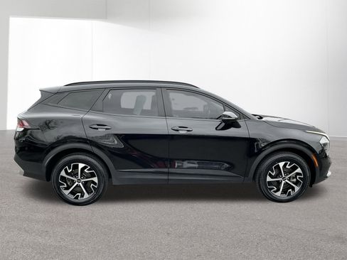 Certified 2023 Kia Sportage EX w/ EX Premium Package AWD/4WD image 2