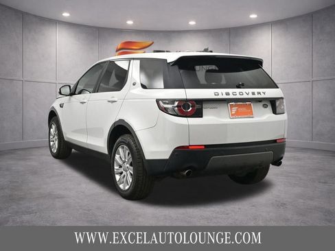 Used 2016 Land Rover Discovery Sport SE AWD/4WD image 5