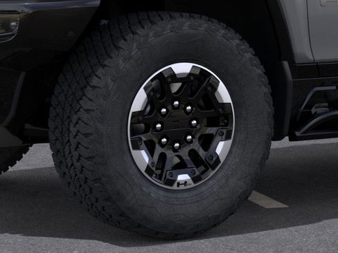 Used 2024 GMC Hummer EV 3X w/ Extreme Off-Road Package AWD/4WD image 9