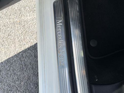 Used 2015 Mercedes-Benz S 550 4MATIC Sedan image 21