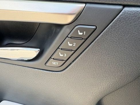 Used 2018 Lexus RX 350L Luxury w/ Accessory Package FWD image 25