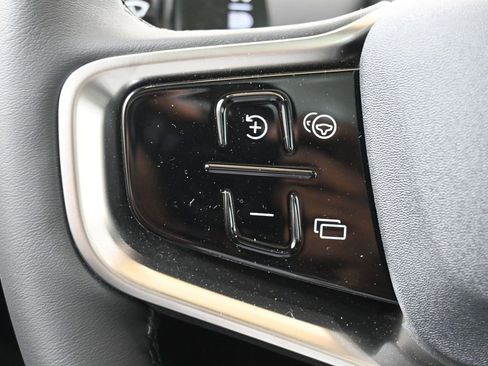 New 2026 Volvo EX30 Cross Country Ultra image 22