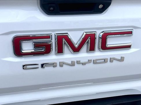 Certified 2025 GMC Canyon Elevation w/ Convenience Package AWD/4WD image 31