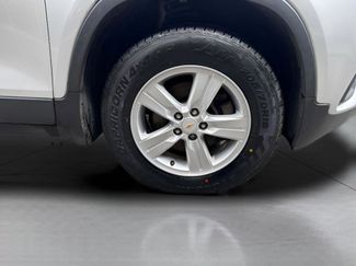Used 2020 Chevrolet Trax LT w/ LT Convenience Package AWD/4WD video 2