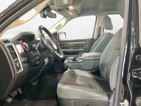 Used 2017 RAM 1500 Big Horn AWD/4WD image 9