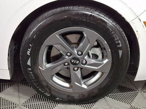 Used 2021 Kia K5 LXS FWD image 11