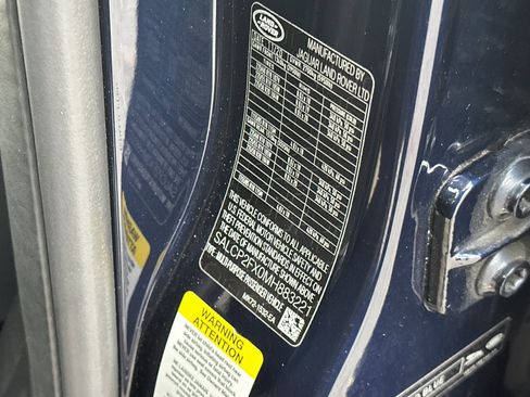 Used 2021 Land Rover Discovery Sport SE image 38