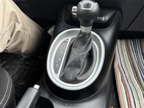 Used 2016 Kia Soul image 21