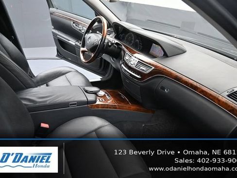 Used 2012 Mercedes-Benz S 550 4MATIC image 40