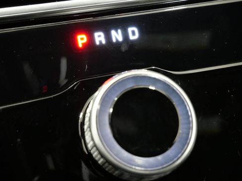 Used 2023 Jeep Grand Cherokee Altitude AWD/4WD image 23