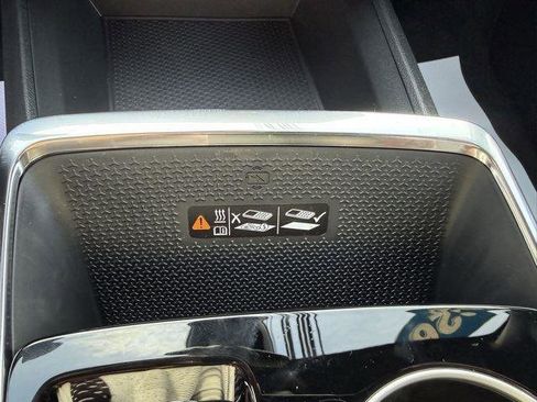 New 2026 Chevrolet Equinox LT w/ Convenience Package II image 12