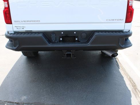 Used 2025 Chevrolet Silverado 2500 Custom w/ Custom Convenience Package AWD/4WD image 13