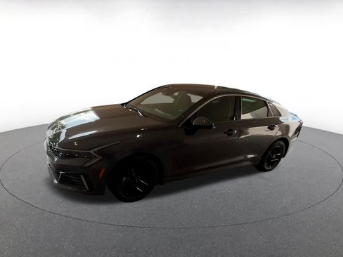 Used 2025 Kia K5 LXS image 8