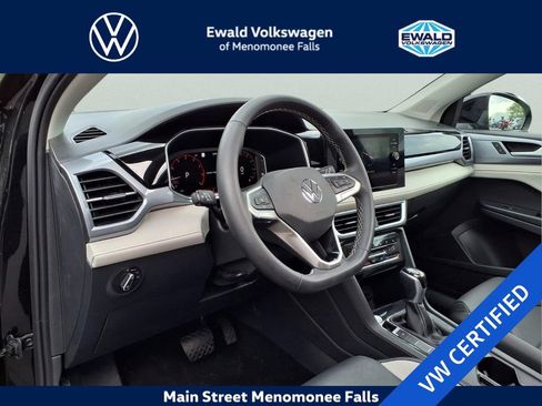 Certified 2025 Volkswagen Taos SEL w/ Black Wheel Plus Package AWD/4WD image 10