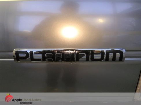 Used 2013 Ford F150 Platinum image 7