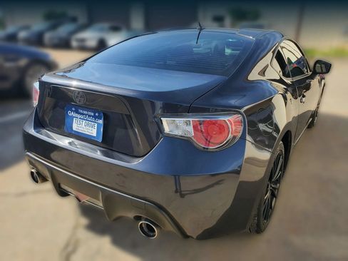 Used 2014 Scion FR-S RWD image 10