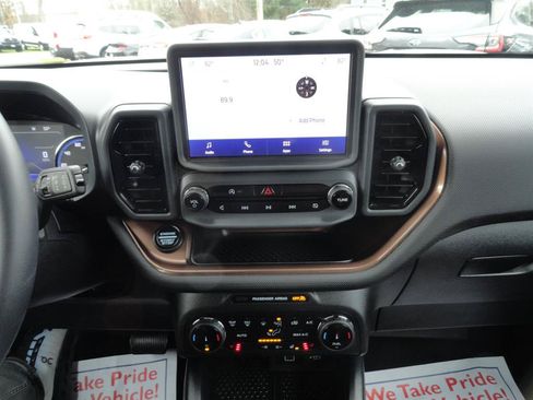 Certified 2024 Ford Bronco Sport Outer Banks AWD/4WD image 16