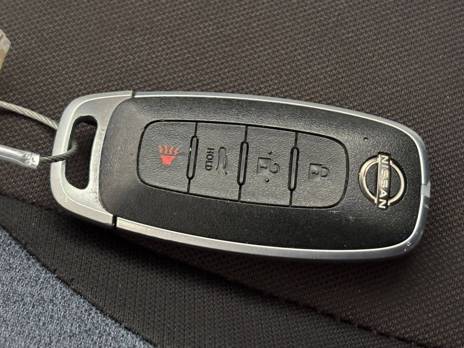 Used 2025 Nissan Versa SV FWD image 20