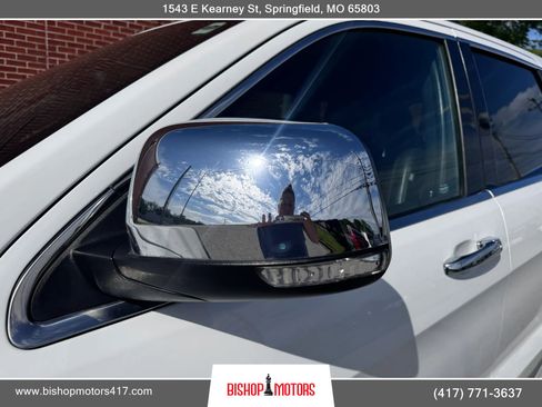 Used 2018 Jeep Grand Cherokee Limited AWD/4WD image 18