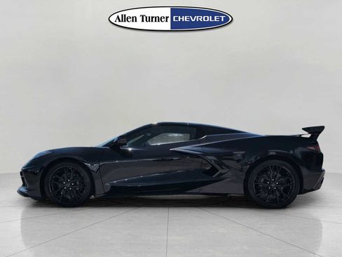 New 2026 Chevrolet Corvette 2LT w/ Stealth Interior Trim Package image 6