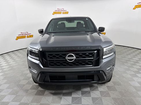 Certified 2023 Nissan Frontier SV w/ Midnight Edition Package RWD image 9