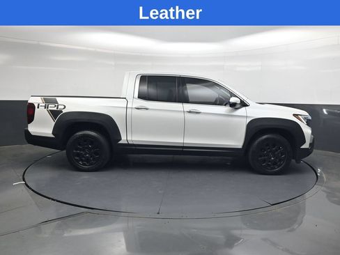 Used 2022 Honda Ridgeline RTL-E image 3
