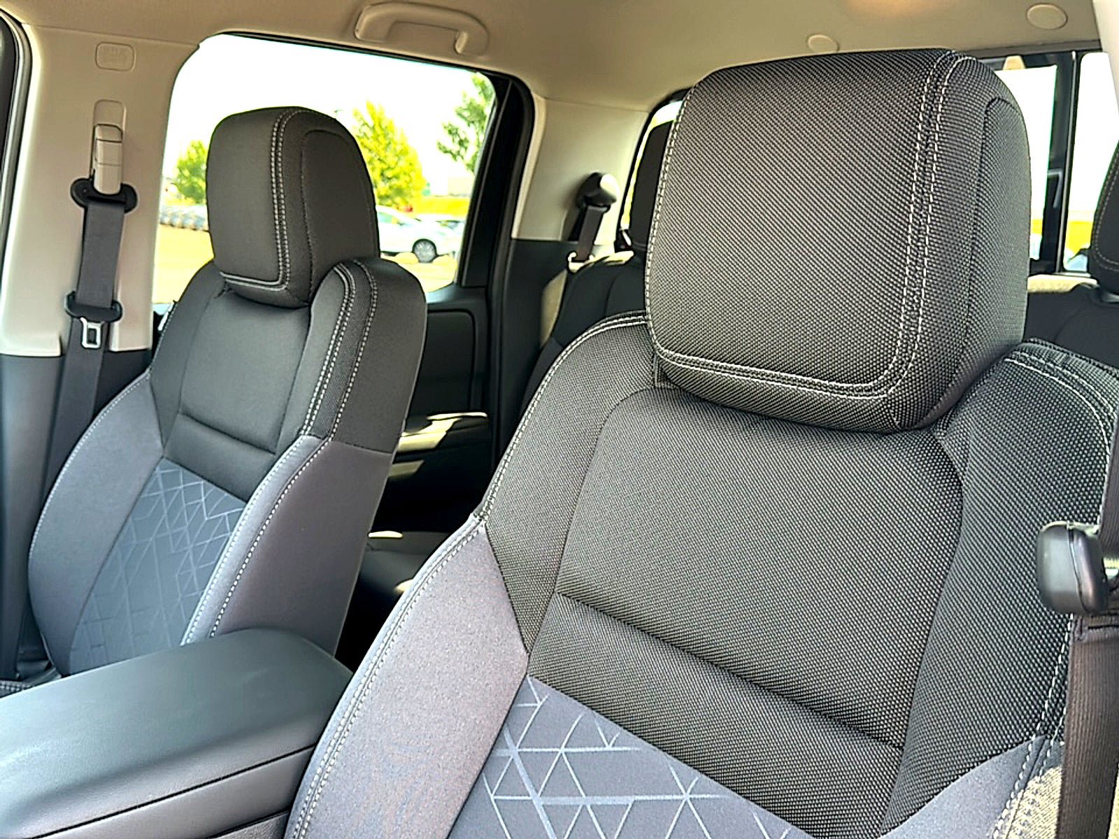 New 2026 Nissan Frontier SV w/ All-Weather Content Package RWD image 11