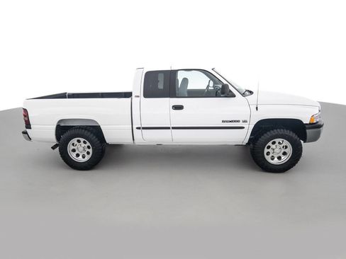 Used 2000 Dodge Ram 1500 Truck 2WD Quad Cab image 4