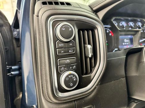 Used 2019 GMC Sierra 1500 SLE w/ Fleet Comfort Package AWD/4WD image 11