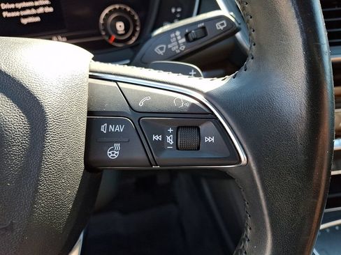 Used 2019 Audi Q5 2.0T Premium Plus w/ Premium Plus Package AWD/4WD image 24