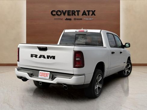 New 2026 RAM 1500 Express image 5