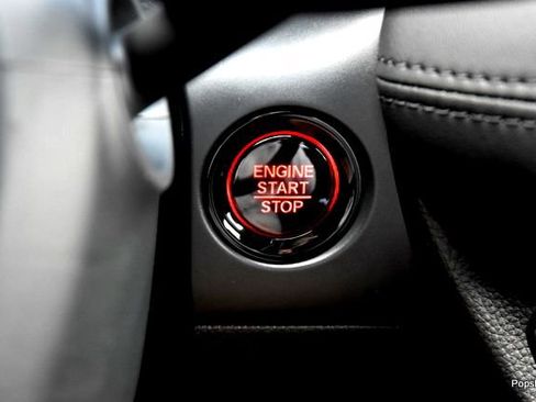 New 2026 Honda HR-V LX image 18