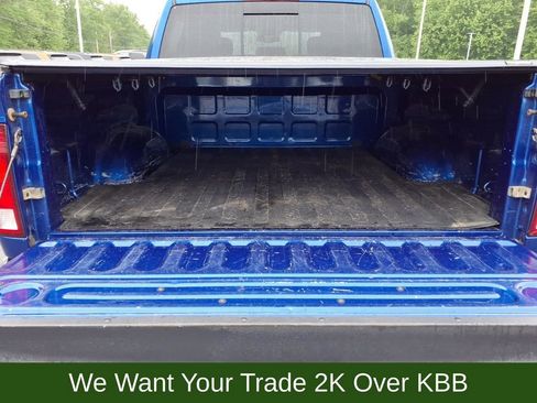 Used 2017 RAM 1500 Big Horn AWD/4WD image 9