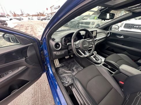 Used 2024 Kia Forte GT-Line w/ GT-Line Premium Package image 28