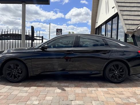 Used 2019 Honda Accord LX image 7