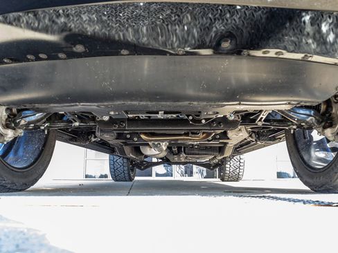 Used 2026 Cadillac Escalade ESV Platinum Sport w/ LPO, ONYX Package image 15