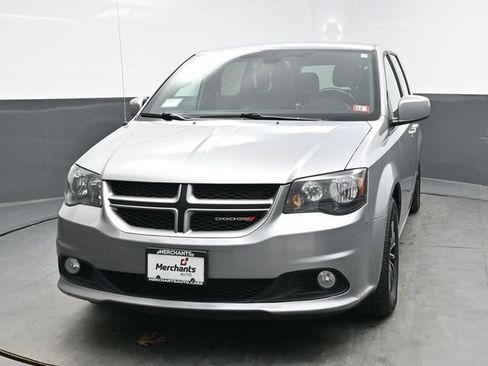 Used 2019 Dodge Grand Caravan GT image 2