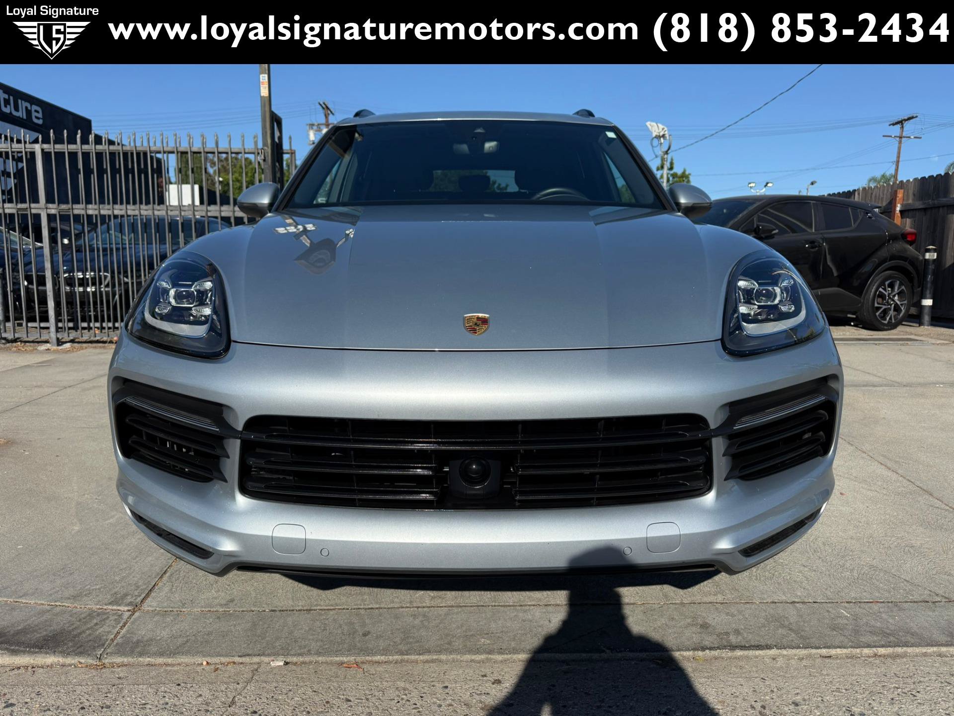 Used 2021 Porsche Cayenne AWD/4WD image 2