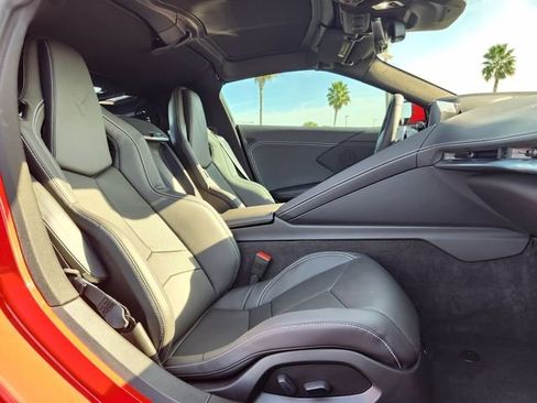 Used 2024 Chevrolet Corvette Stingray Coupe w/ Z51 Performance Package image 16