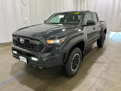 New 2026 Toyota Tacoma TRD Off-Road AWD/4WD image 7