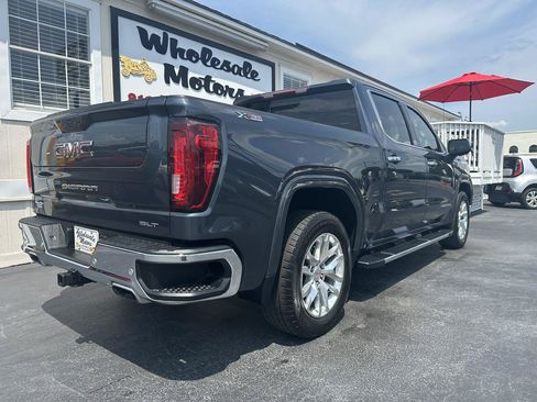 Used 2021 GMC Sierra 1500 SLT w/ SLT Premium Plus Package AWD/4WD image 7