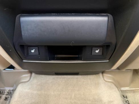 Used 2013 Land Rover Range Rover Sport HSE AWD/4WD image 29