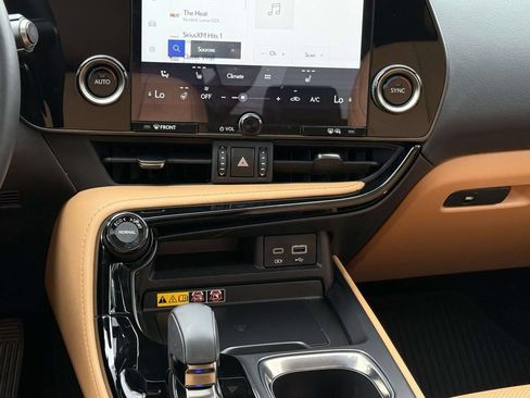 Used 2026 Lexus NX 350 AWD w/ Accessory Package (2T) image 18