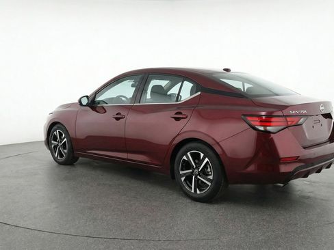 Used 2025 Nissan Sentra SV image 6